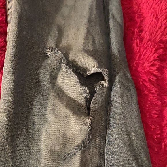 True Religion Jeans - Picture 4 of 16